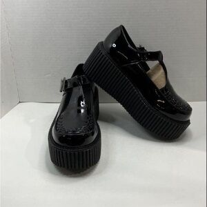 NWOT Demonia Black Patent Creeper Platform Shoes. Size 11